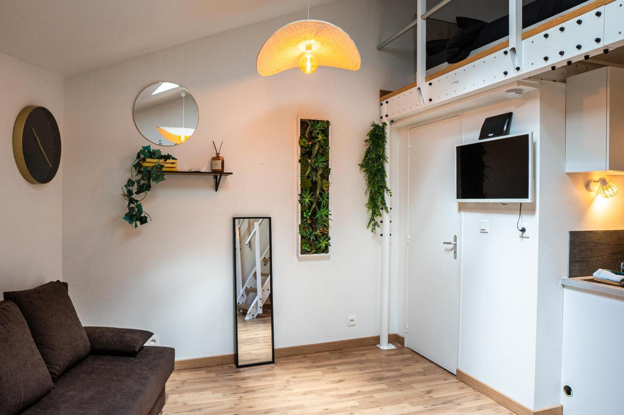 Le Charmant Accueil Viennois/T2/Wifi/Cosy/Parking Poitiers Exterior photo